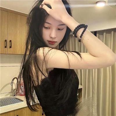 商谍